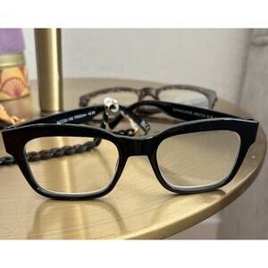 Betsy Johnson Squared Reading Glases 2.0 Lot Of 2 With Chain And Case